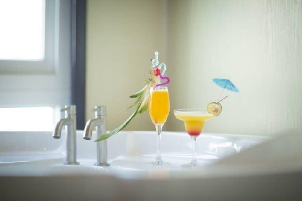 Dragon Legend Cruise Hotel Hạ Long Ngoại thất bức ảnh