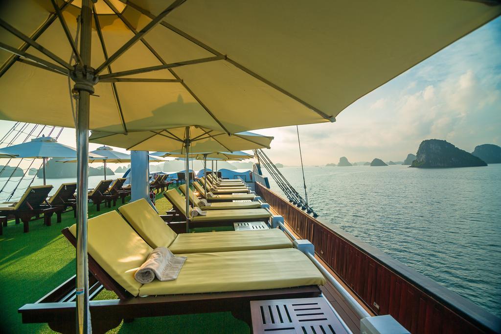 Dragon Legend Cruise Hotel Hạ Long Ngoại thất bức ảnh